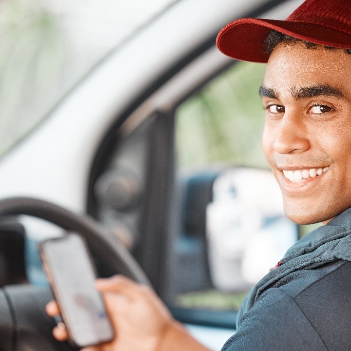 portrait-of-delivery-logistics-and-shipping-worke-2022-12-16-01-58-12-utc-1-1 portrait-of-delivery-logistics-and-shipping-worke-2022-12-16-01-58-12-utc-1-1