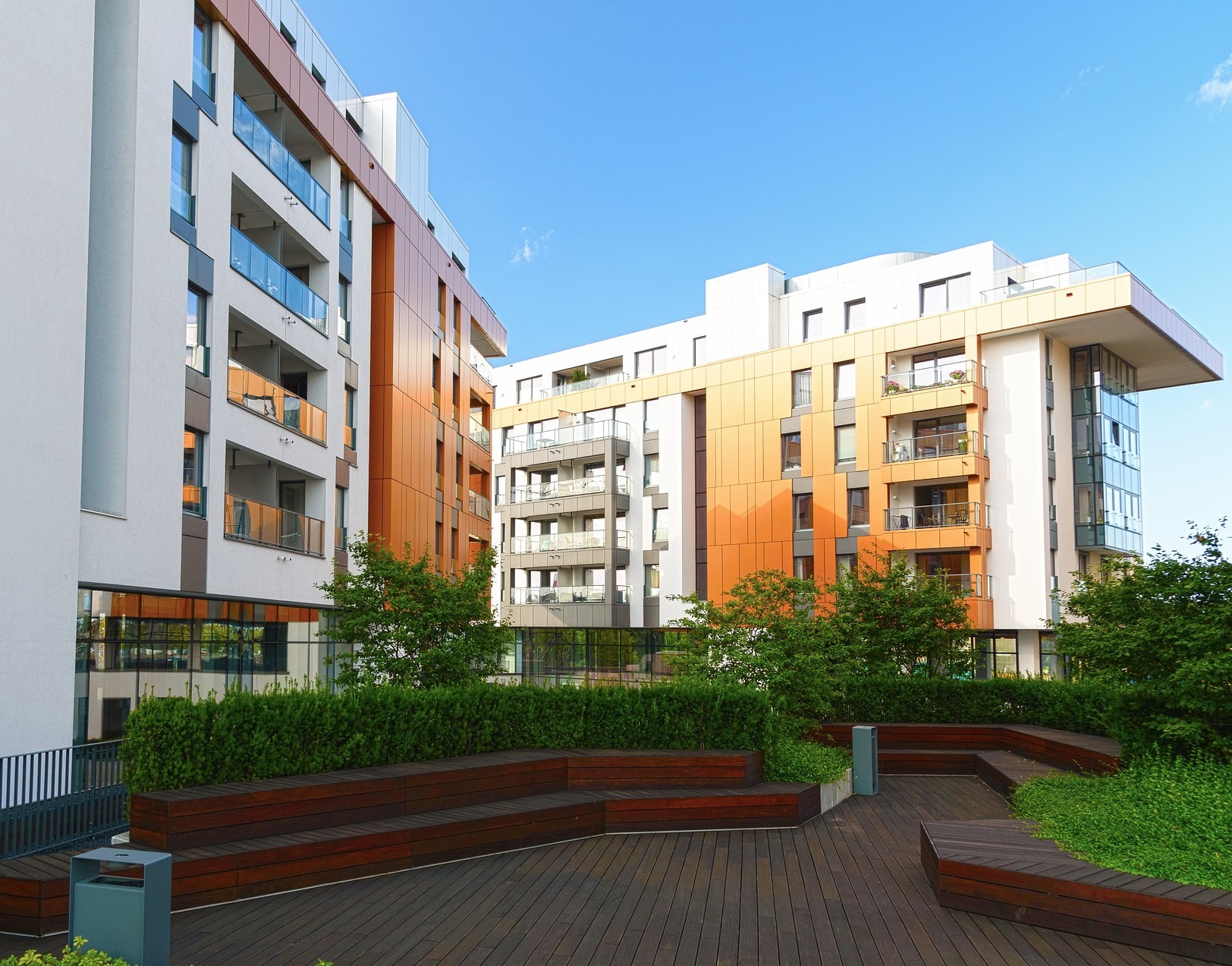 modern-building-4971219_1920-1-1
